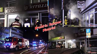 12022022  Brand in Essener Pizzeria Feuerwehr muss Wohnhaus aufwendig kontrollieren [upl. by Eri296]