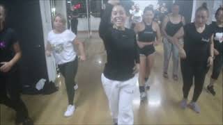 Clase de rumba  Bailoterapia  Dance Fitness by Lina Gea [upl. by Bale]