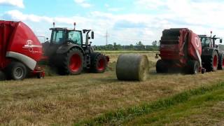 Fendt Trio beim Heupressen und Ballen Laden [upl. by Anailuy]