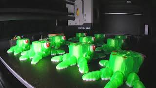 Alien Squid Spinners AAHHHH  Fun with Printing 3dprinting bambulab Halloweenfun [upl. by Nillek326]