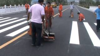 RS1 Hand Push Thermoplastic Road Marking Machine [upl. by Yttam259]