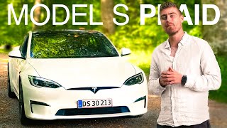 VERDENS HURTIGSTE ACCELERERENDE BIL  Tesla Model S Plaid Review [upl. by Allecram]