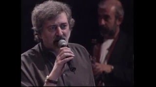 Francesco Guccini  06  Cirano Live Firenze 1997 [upl. by Kernan]