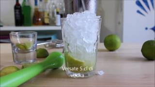 Caipiroska cocktail la ricetta originale di un grande drink a base di vodka [upl. by Warenne]