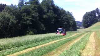 Claas Elios 230 beim Silage mähen [upl. by Wolsniw308]