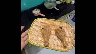 Grill the chicken thighs and enjoy food cooking bbqchicken [upl. by Kra]