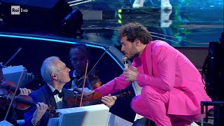 quot70 voltequot  Pinguini Tattici Nucleari serata covers Sanremo 2020 [upl. by Dorweiler973]