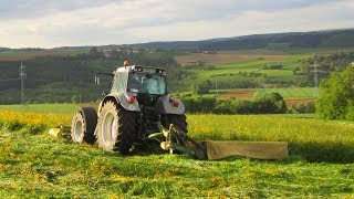 1 Schnitt 2012  Mähen mit Fendt 714 Vario amp Steyr CVT 170 [upl. by Attennaj]