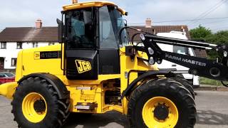 JCB 412S Agri Farm Master loading shovel [upl. by Trauner]