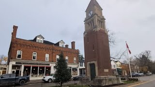 NiagaraontheLake’s tree misses the holiday spirit [upl. by Illac41]