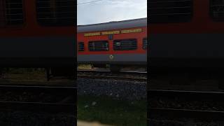 konkan railway singleline crossing matsyagandha express 12619 [upl. by Treharne]