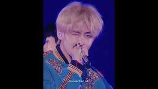 BTS V😘 bts tamil whatsapp status Manogari song bts V hot tamil edit [upl. by Ayardna]