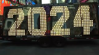 Celebrating New Years in Times Square [upl. by Feinberg]