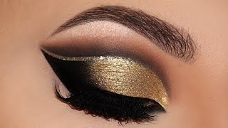 ⭐ Cut Crease Glam for HOLIDAY Makeup Tutorial  Melissa Samways ⭐ [upl. by Proulx]