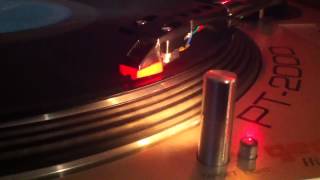 Gemini PT2000 HighTorque DirectDrive Turntable [upl. by Monte935]