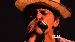 HD Bruno Mars  Gorilla  iHeartRadio Music Festival 2013 [upl. by Ayoted]