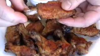 Super Bowl Tips How to Eat a Chicken Wing [upl. by Everest]