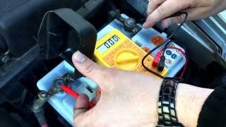 PKW Lichtmaschine Prüfen Generator Prüfung mit Multimeter Volvo V70 Anleitung [upl. by Lavona139]