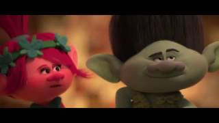 TROLLS  Clip quotLoucamente Preparadoquot HD  20th Century FOX Portugal [upl. by Gussi]