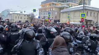 bneVideo 0121 Russia Navalny protest St Petersburg police OMON struggle control crowd [upl. by Banwell602]