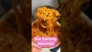 Cara Masak Mie Goreng Nyemek cooking [upl. by Jablon]