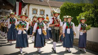 🎺 Bezirksmusikfest in Sistrans Tirol 2023  Festumzug mit Defilierung [upl. by Iva]