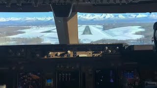 Boeing 747 cockpit landing in Anchorage Alaska [upl. by Hgieleak]