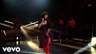 Mon Laferte  El Beso En Vivo Desde El Teatro Fru Fru [upl. by Aihsotan]