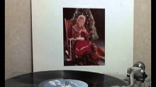 Barbara Mandrell  It Must Have Been the Mistletoe Our First Christmas original Lp version [upl. by Dorri]