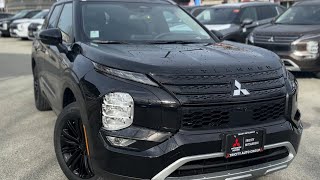 Mitsubishi Outlander Black Edition  2024 SE [upl. by Kaylil]