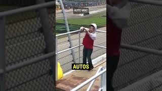 Niño conoce el PODER de los autos NASCAR [upl. by Gniw]