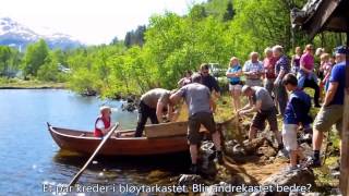 Kastenot i Vasslida Volda 2014  Casting net with wooden boat Norway [upl. by Natalina489]