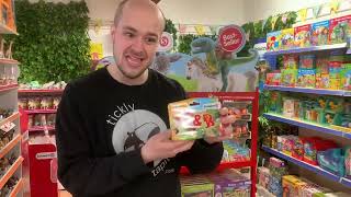 TICKLY TAPIR TV  Schleich Puzzlemals Review  Wild Life  Farm World [upl. by Flossi]