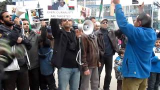 Libye  Manifestation à Calgary pour Aljazeera  Libya شباب ليبيا [upl. by Ekram]