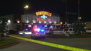 Raw video  Shooter on the run after man killed inside Bombshells restaurant deputies say [upl. by Mackie]