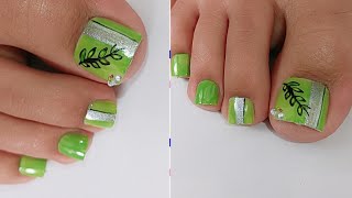 Diseño de Uñas para pies  diseños de uñas sencillas y elegantes 😍💅 [upl. by Ackerley]