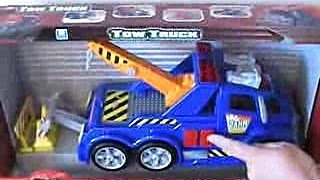 DICKIE TOYS BEST ROADSIDE BREAKDOWN TOW TRUCK TOY WITH LIGHTS amp SOUNDS [upl. by Nylkcaj194]