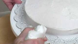 Cooking Tips  How to Make Piping Cake Borders [upl. by Airdnahc]