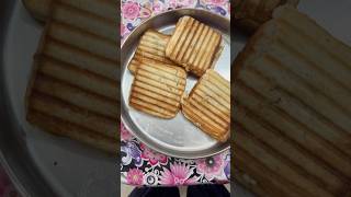 Easy egg sandwich 🥪 trendingshorts sandwich eggsandwichrecipe simplebreakfast [upl. by Sherri]