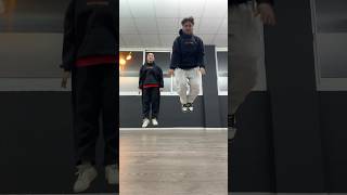 VOLVEMOS A BAILAR UN NUEVO TREND dance tiktok trend retodebaile bailechallenge [upl. by Mchugh605]