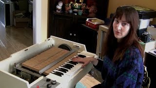 Inside a Mellotron M400 How the Mellotron Works [upl. by Dleifrag720]