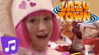 Lazy Town en Español  Me Encanta el Pastel Video Musical [upl. by Suoiluj]