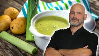 Soupe aux poireaux et aux pommes de terre  Potage parmentier très facile à réaliser [upl. by Gawen]