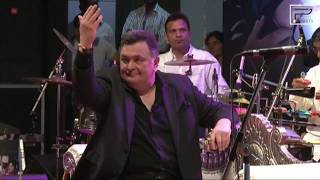 Original Karz Theme Rishi Kapoor Live in Concert Pune Performed By Gorakh Bhai Sharma [upl. by Sivrad301]