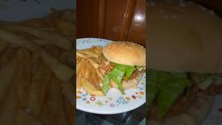 Zinger Burger 🍔 food feedyourself chickenrecipe recipe burger [upl. by Kryska818]