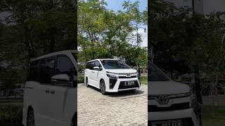 TOYOTA VOXY 2017 MATIC KM 27RB [upl. by Molton]