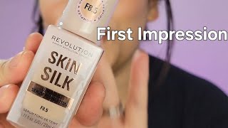 New Makeup Revolution Skin Silk Serum Luminous Serum Foundation F85  FIRST IMPRESSION [upl. by Honan750]