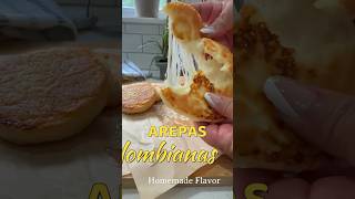 Cómo Hacer Arepas con Queso Perfectas  Receta Colombiana Tradicional para Celebrar la Independencia [upl. by Ecitnirp688]