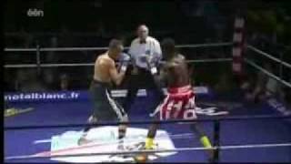 Boxing Osei Bonsu Sugar Jackson KO nr 23flv [upl. by Orelia]