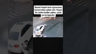 BAZEN HAYAT SİZİ UÇURUMUN KENARINDAN ÇEKİVERİR HAYAT BİR NEFES KADAR YAKIN UZAK VE KIRILGANDIR [upl. by Etnaihc559]